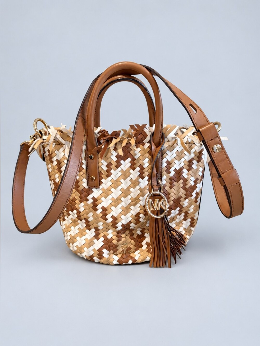 Michael Kors Marley Medium Woven Bucket Messenger Bag Brown Tan White Crossbody